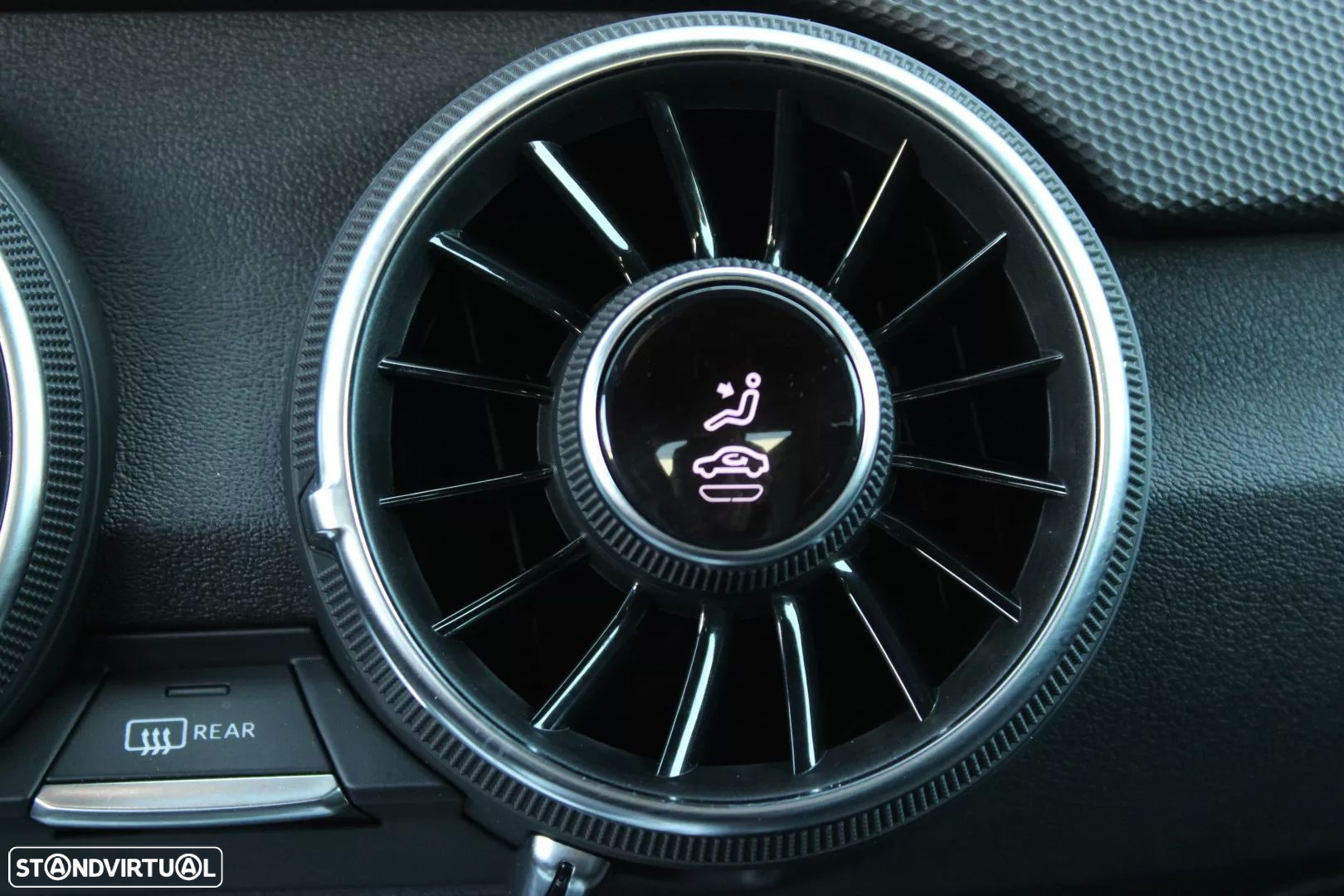 Audi TT Coupé 40 TFSI S tronic - 33