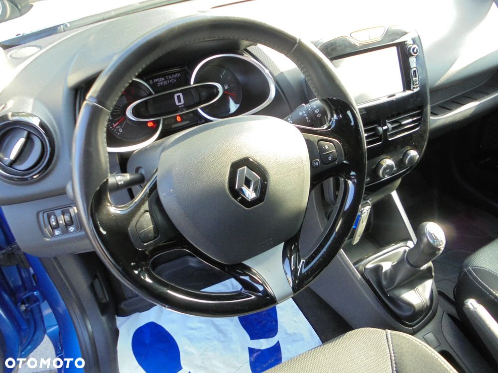 Renault Clio - 7