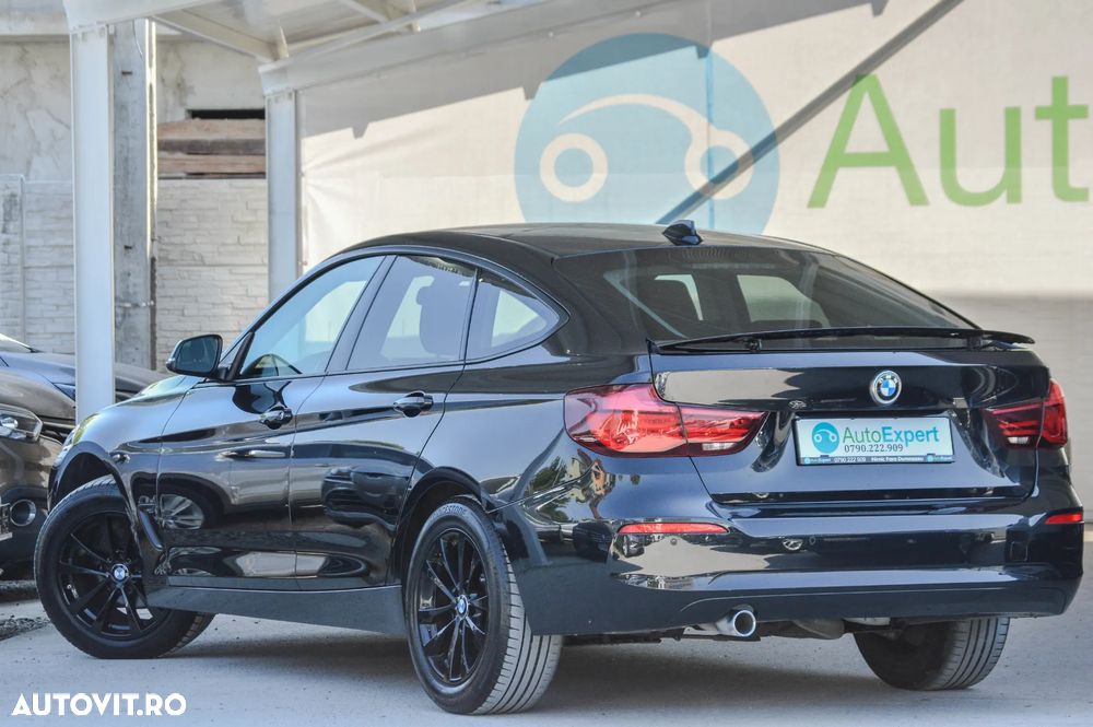 BMW Seria 3 320d Aut. Sport Line - 16