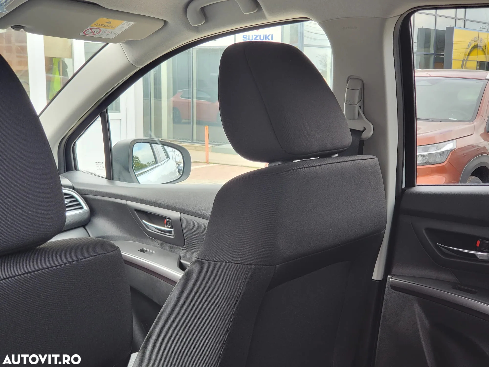 Suzuki SX4 S-Cross 1.5 HEV Passion - 8