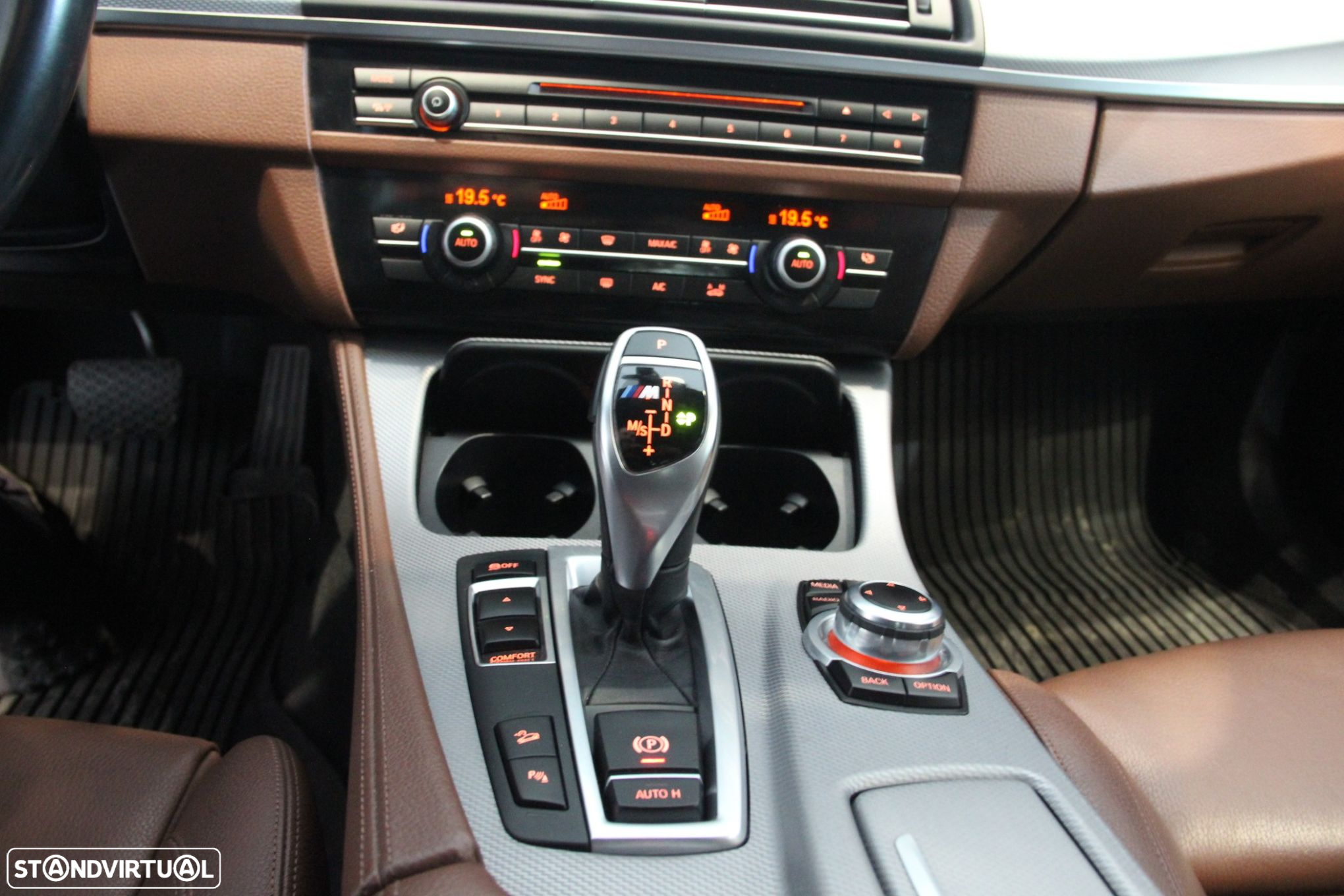 BMW M550d xDrive Auto - 19