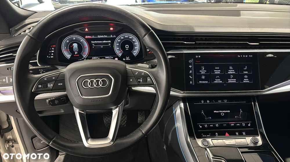 Audi Q8 - 13