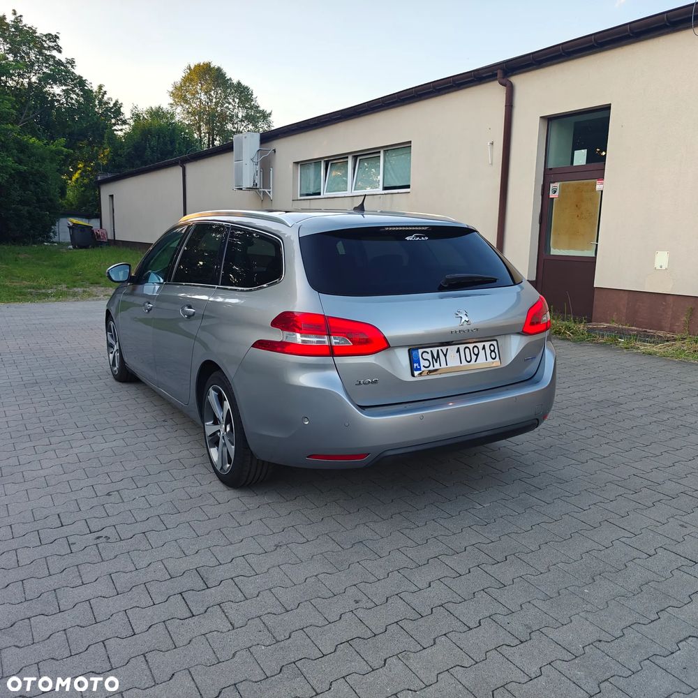 Peugeot 308 e-HDi FAP 115 Stop&Start EGS6 Business Line Niveau 1 - 9