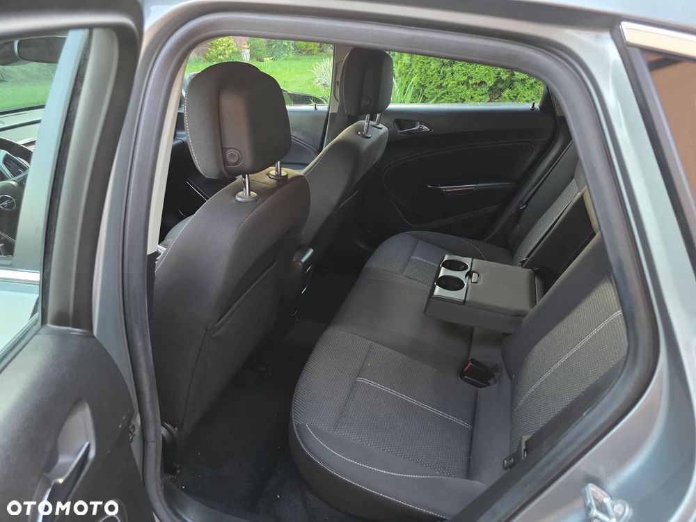 Opel Astra 1.4 Turbo Innovation - 9