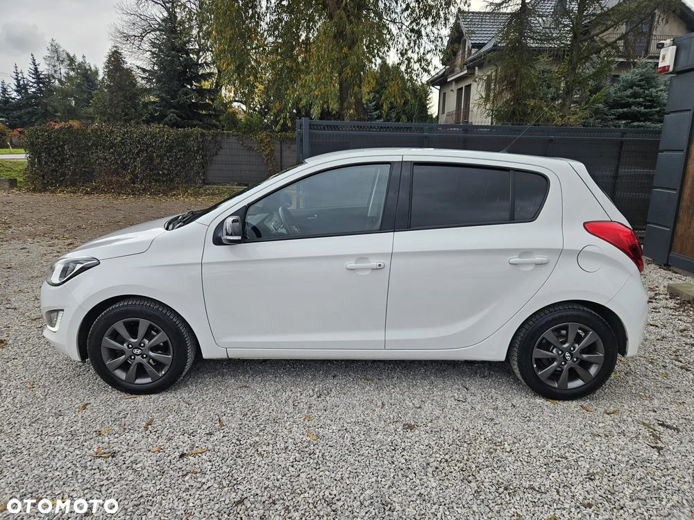 Hyundai i20 1.2 Fifa World Cup Edition - 5