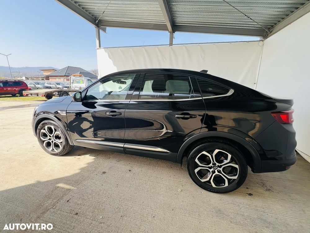 Renault Arkana MHEV 160 EDC Techno - 3