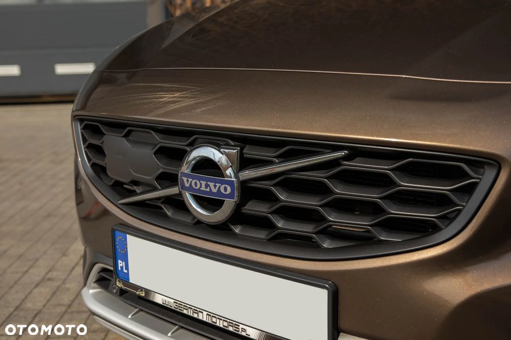 Volvo V60 Cross Country D3 Drive-E Summum - 16