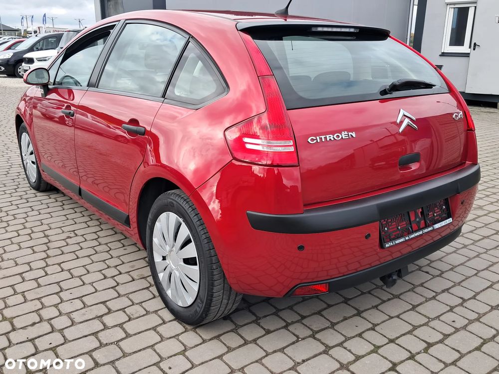 Citroën C4 1.4 16V Tonic - 8