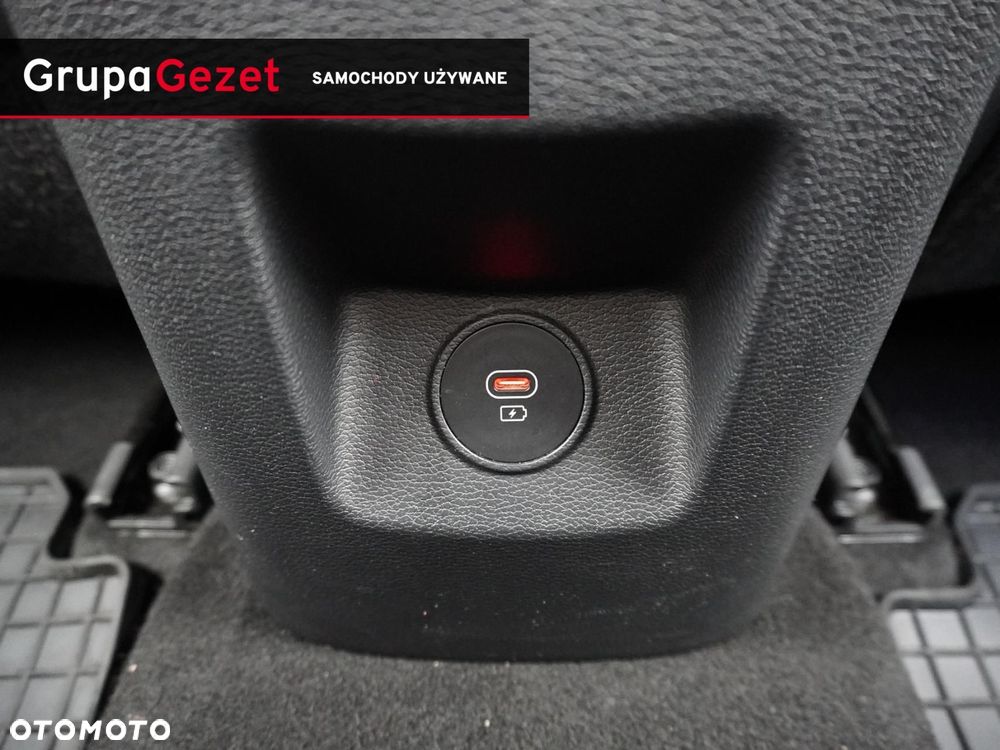 Kia XCeed 1.5 T-GDI M - 33