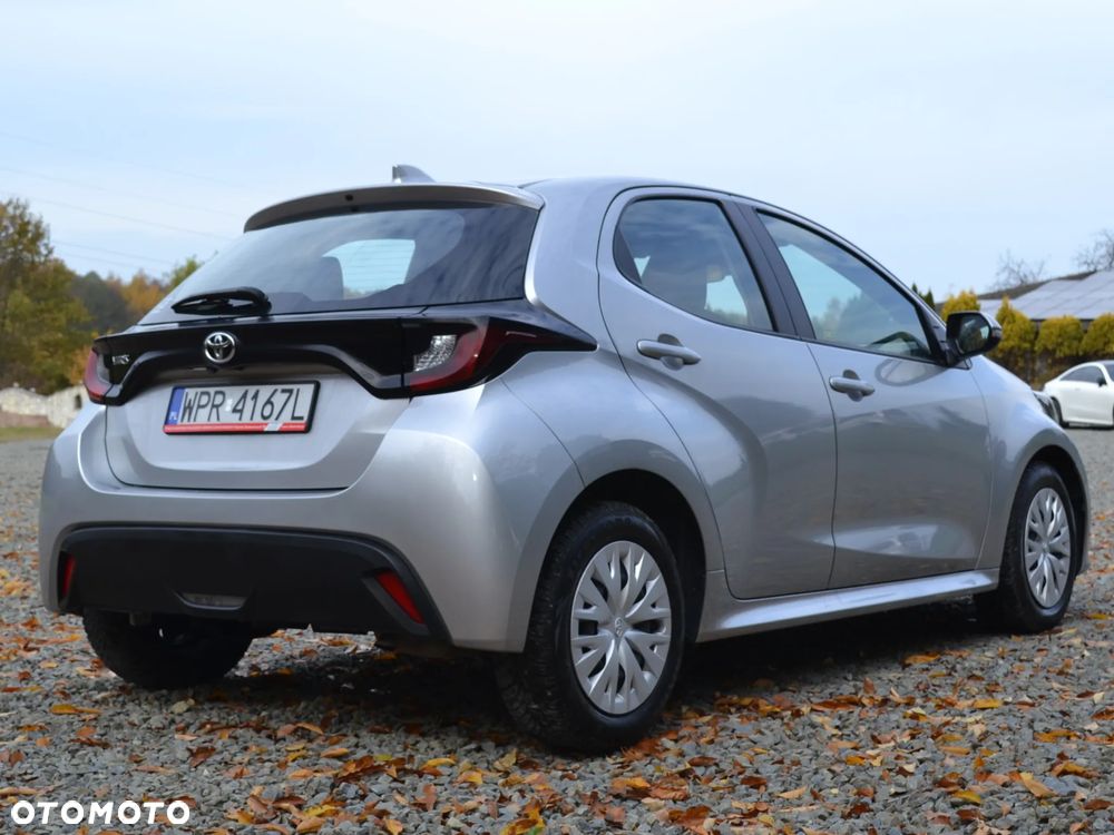 Toyota Yaris - 6