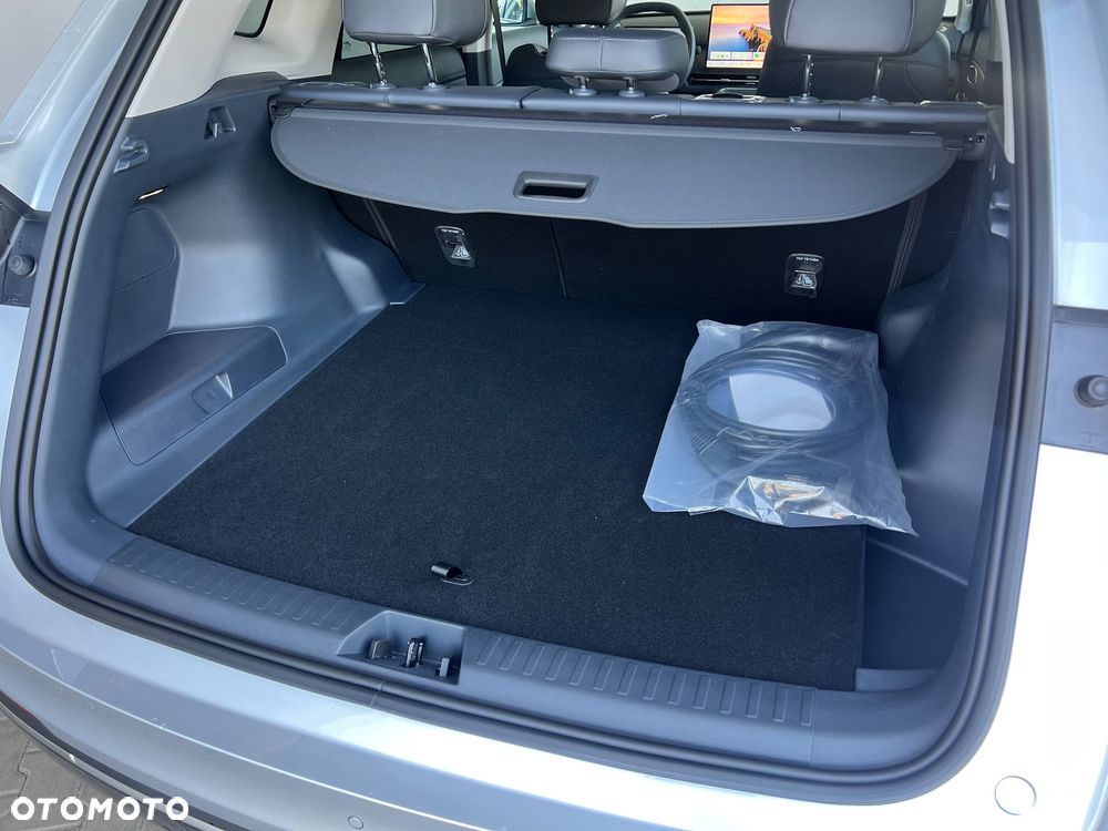 Geely Starray EM-i 1.5 PHEV Pro - 19