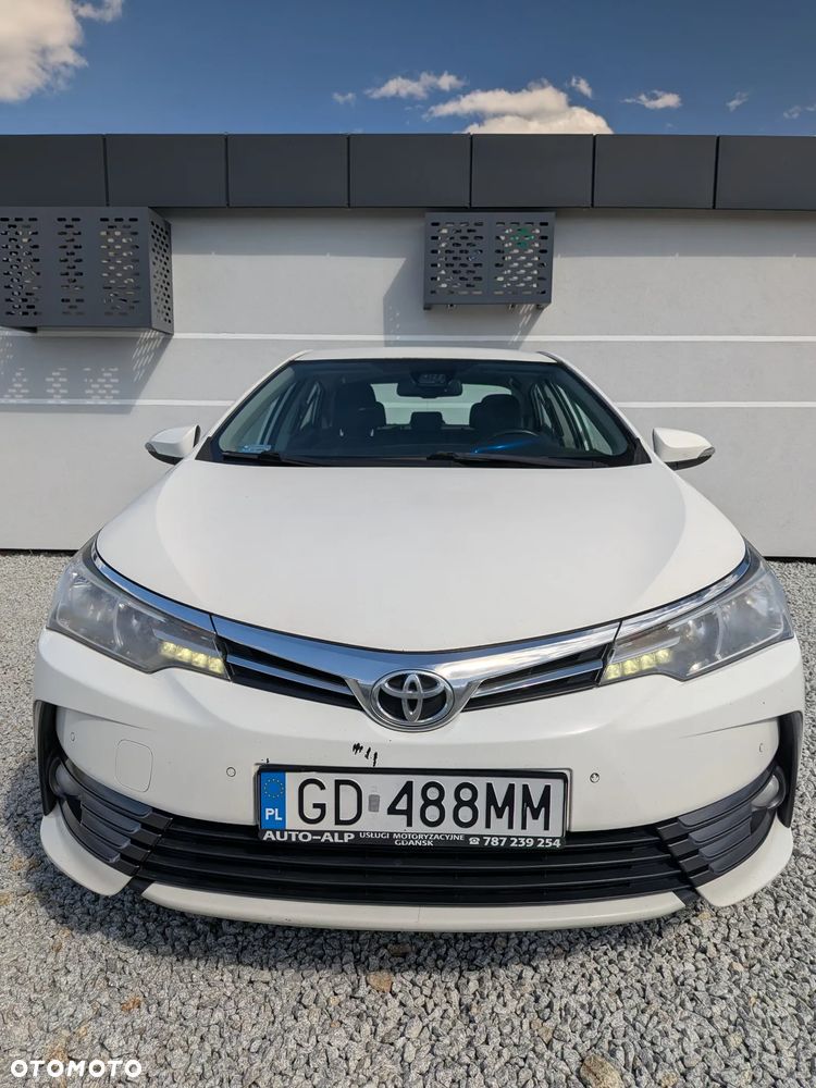 Toyota Corolla 1.6 Comfort - 5