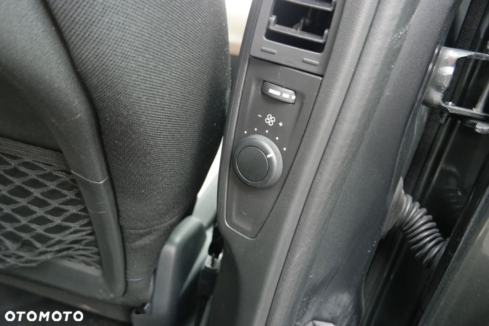 Citroën C4 Picasso - 23