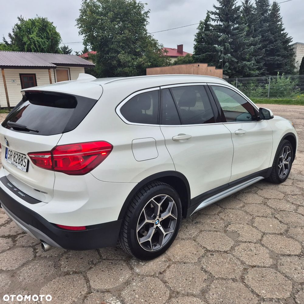 BMW X1 xDrive25i xLine - 3
