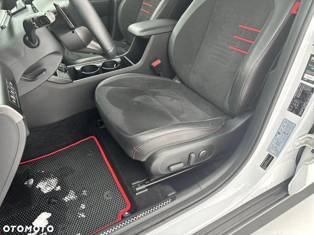 Hyundai Kona 1.6 T-GDI N Line DCT - 12