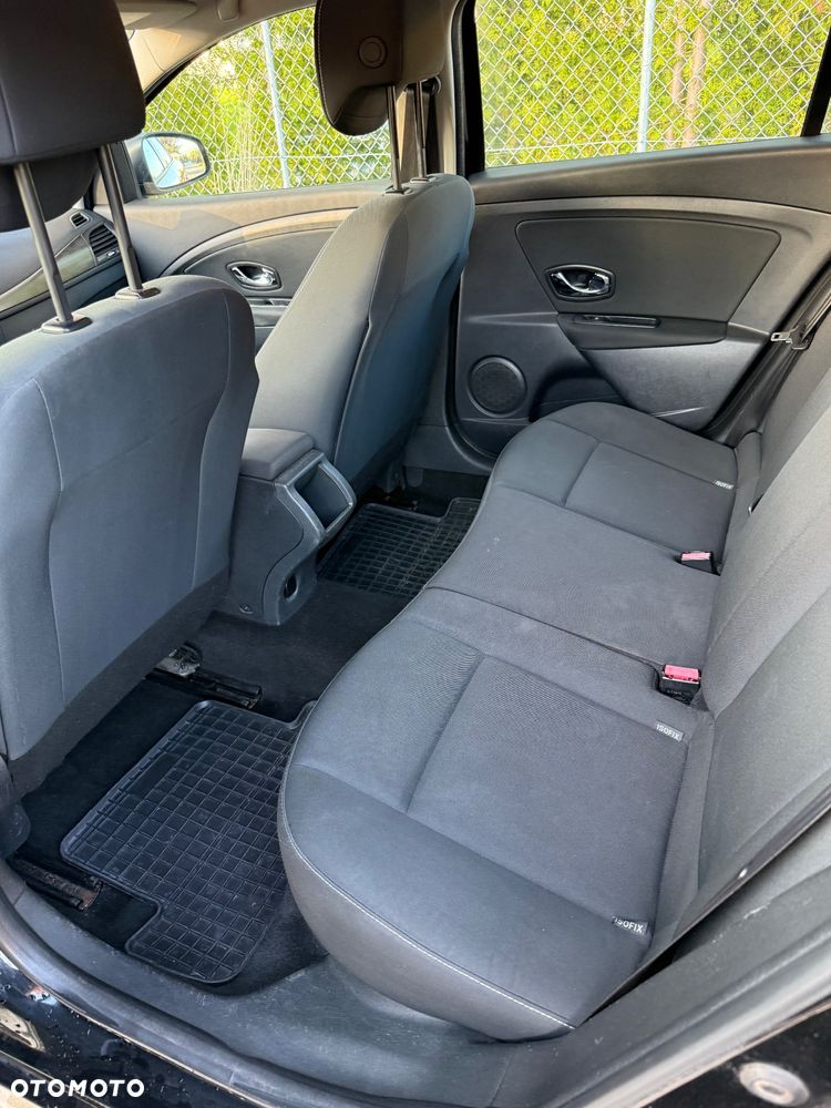 Renault Megane 1.5 dCi Life - 12