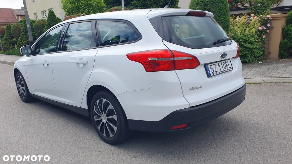 Ford Focus 1.5 TDCi Trend - 4