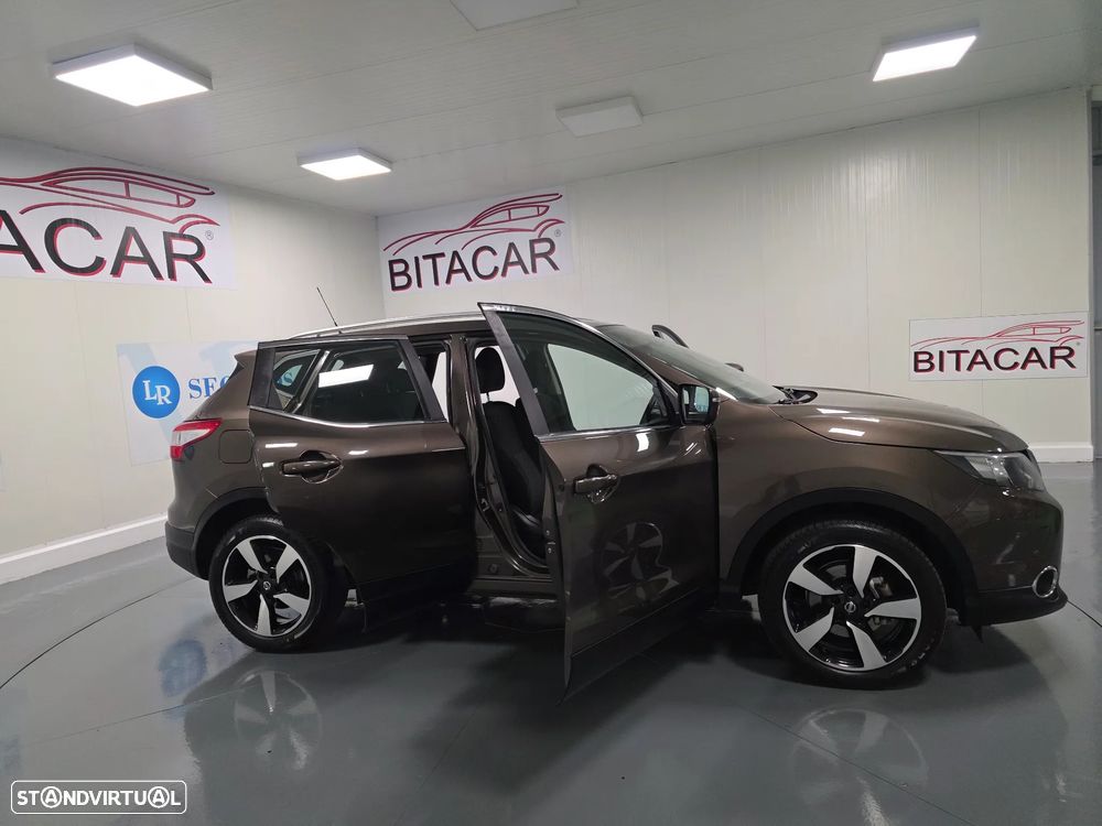 Nissan Qashqai 1.5 dCi N-Connecta Led - 27