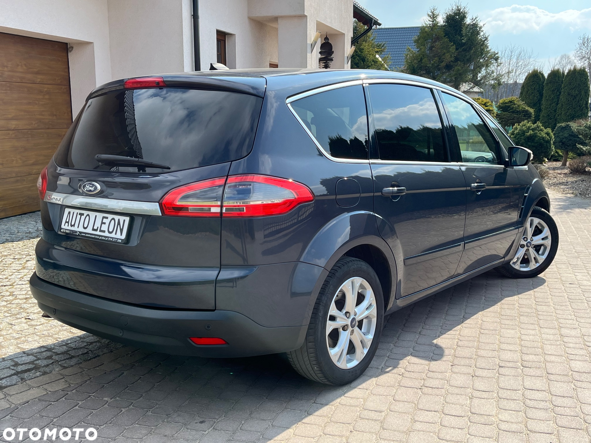 Ford S-Max 2.0 TDCi DPF Ambiente - 11