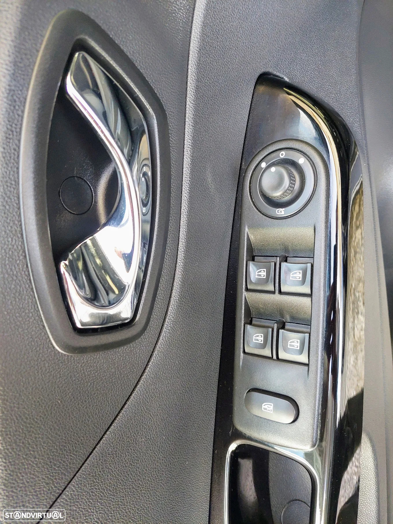 Renault Captur 0.9 TCE Exclusive - 29