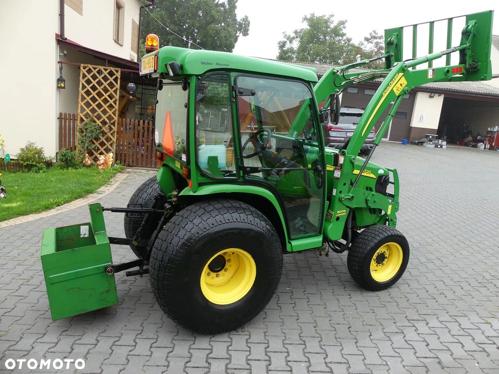 John Deere 3720*HYDRO*44KM*4X4*TUR JOHN DEERE - 32