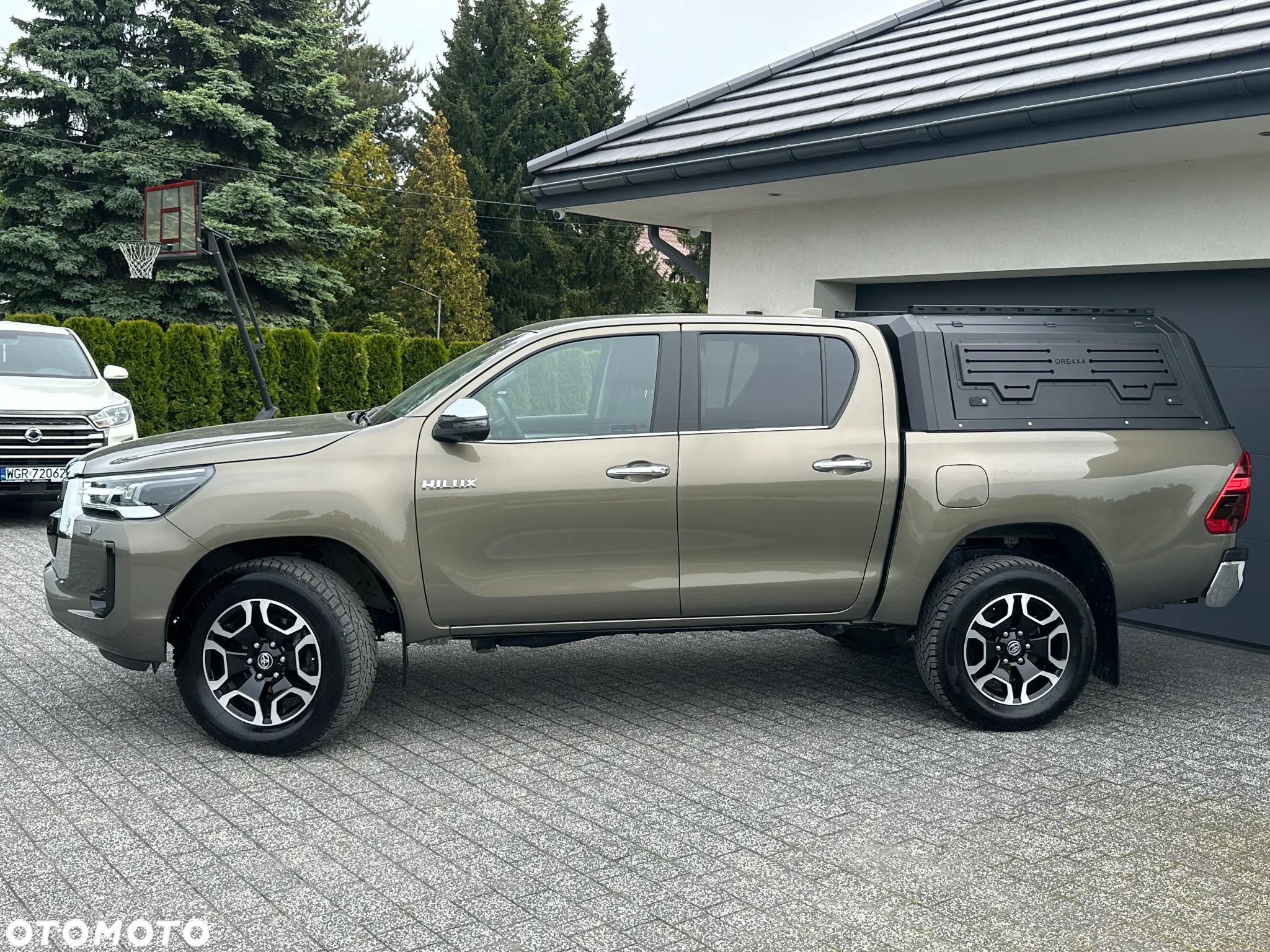 Toyota Hilux 2.8 D-4D Double Cab SR5+ 4x4 - 6