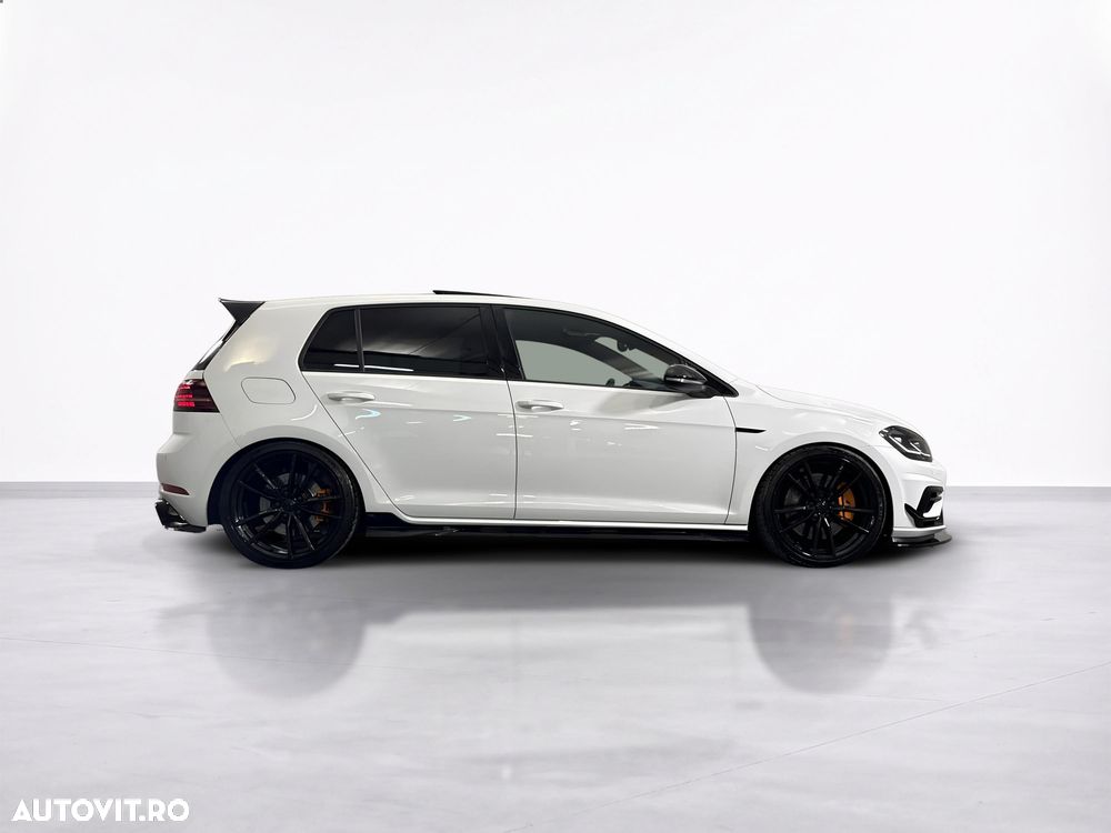 Volkswagen Golf - 7