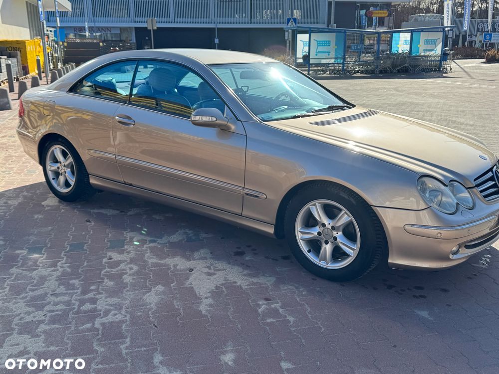 Mercedes-Benz CLK - 2