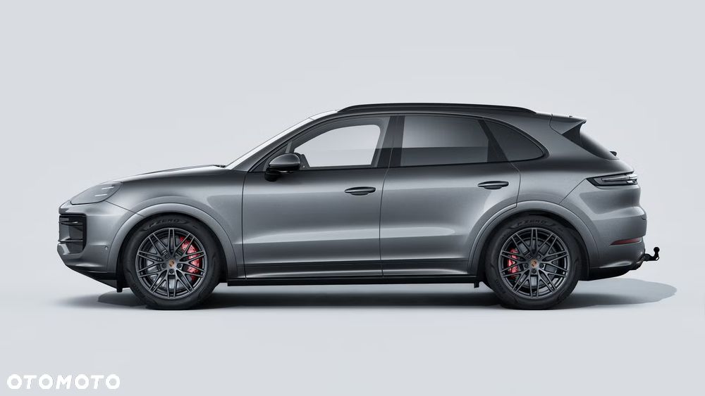 Porsche Cayenne GTS - 2