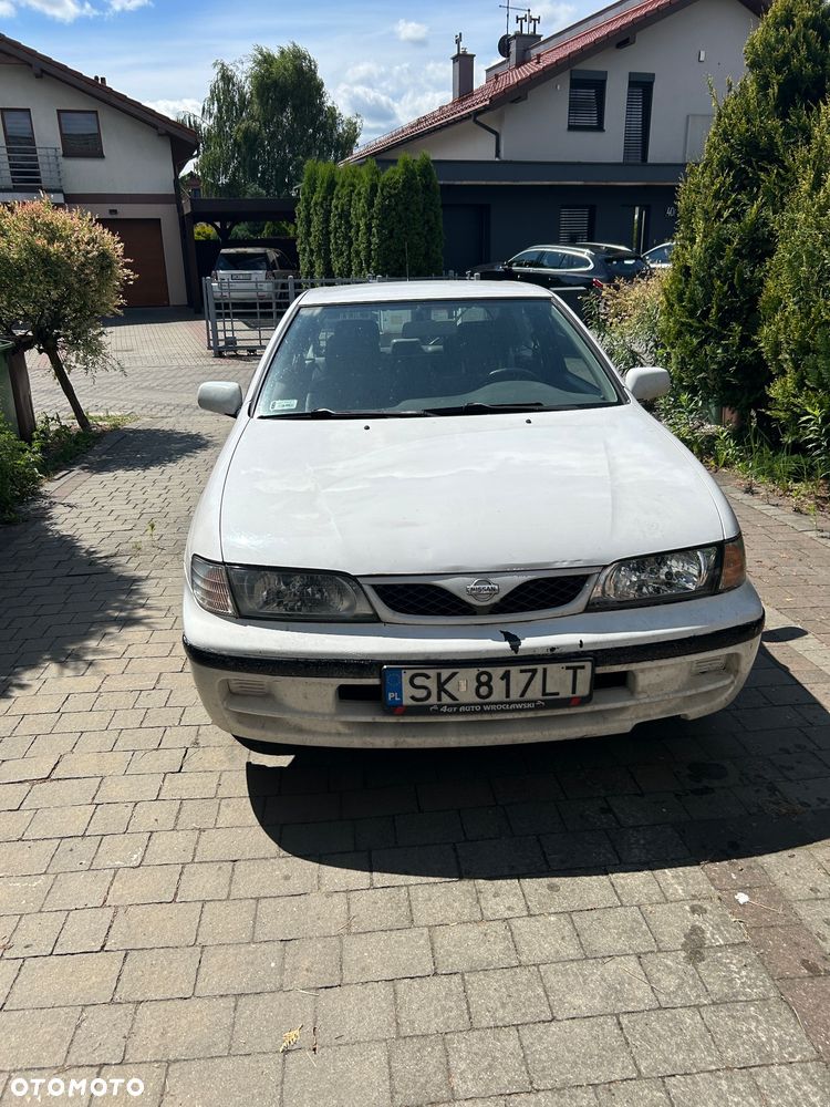 Nissan Almera 1.4 - 1