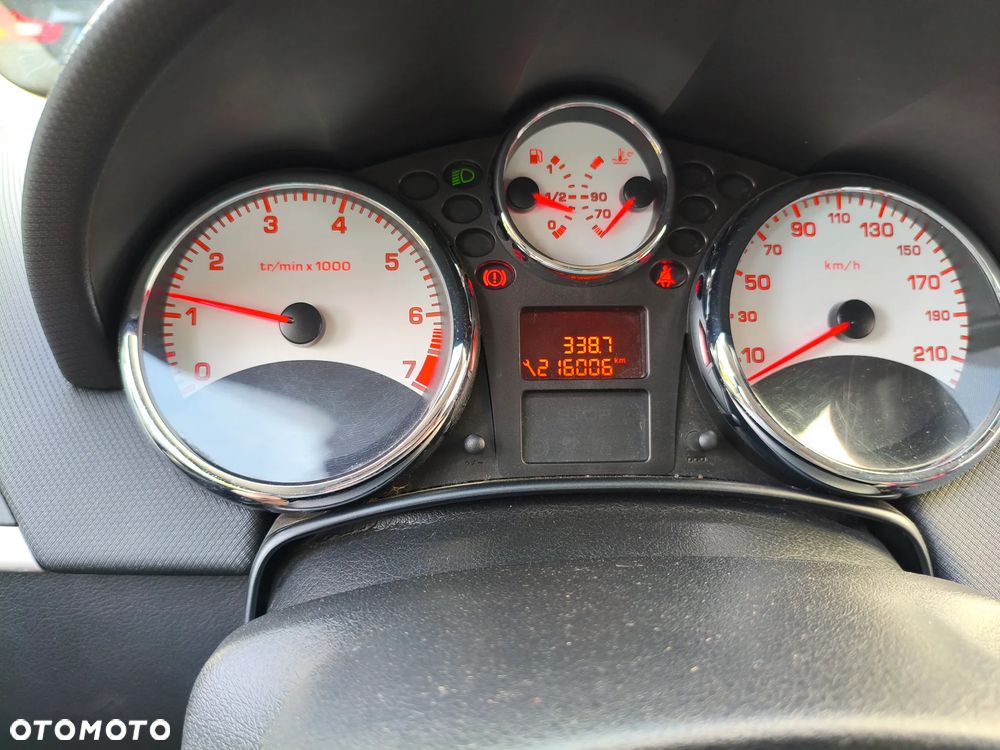 Peugeot 207 - 7