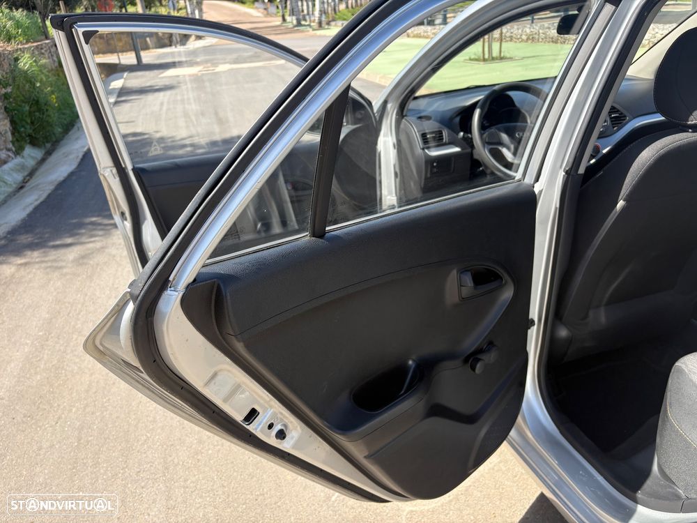 Kia Picanto 1.0 CVVT EX - 11