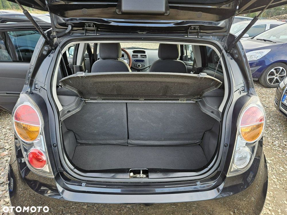 Chevrolet Spark - 19