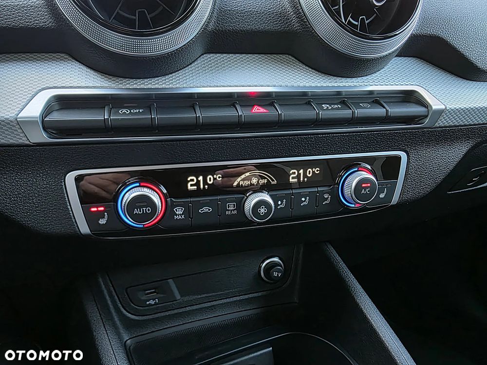 Audi Q2 35 TDI S tronic S line - 13