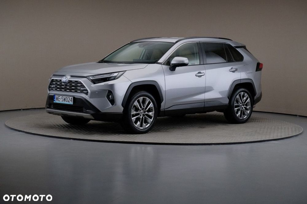 Toyota RAV4 - 1