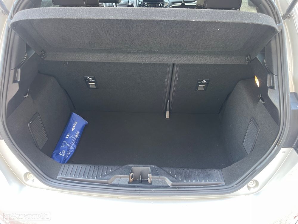 Ford Fiesta - 13