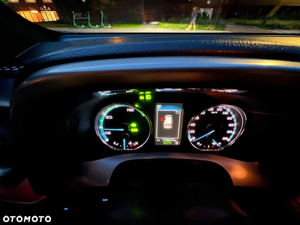 Toyota RAV4 Hybrid Selection 4x2 - 16