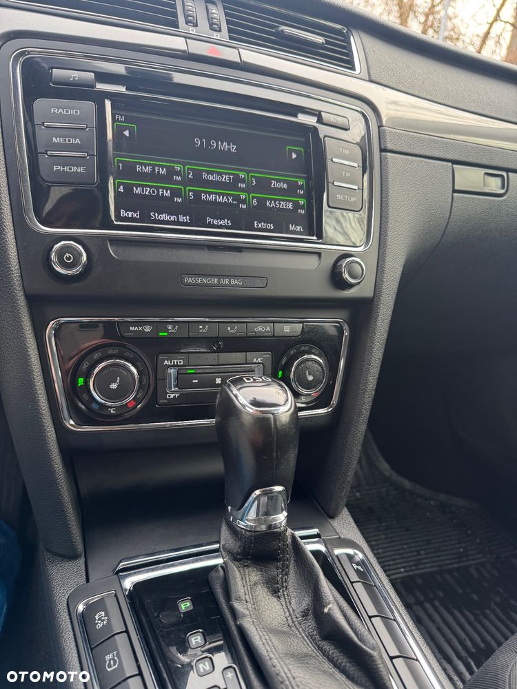 Skoda Superb 2.0 TDI Ambition DSG - 6