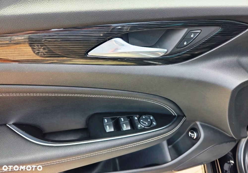 Opel Insignia 2.0 CDTI Exclusive S&S - 27