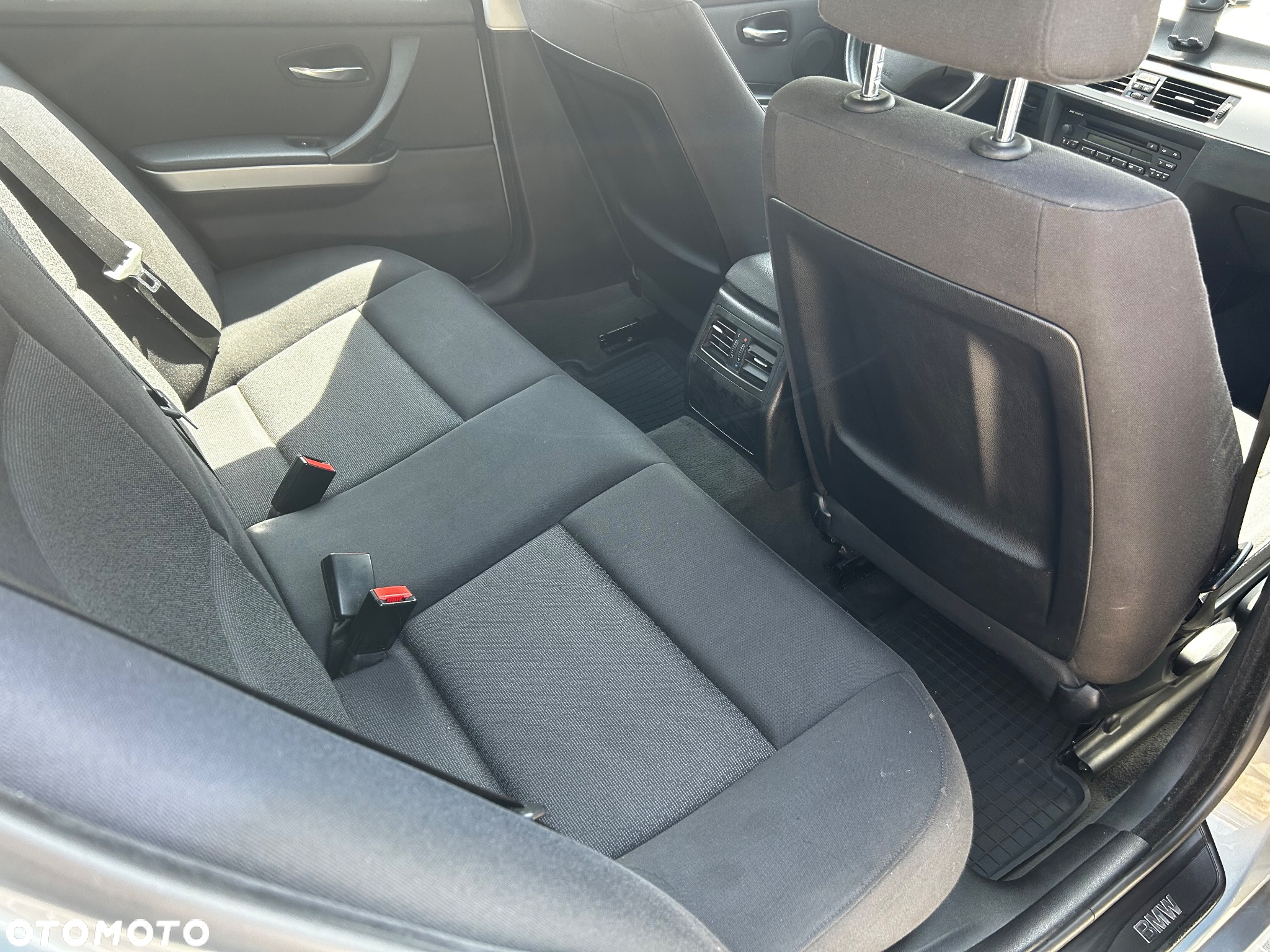 BMW Seria 3 320i Touring - 15