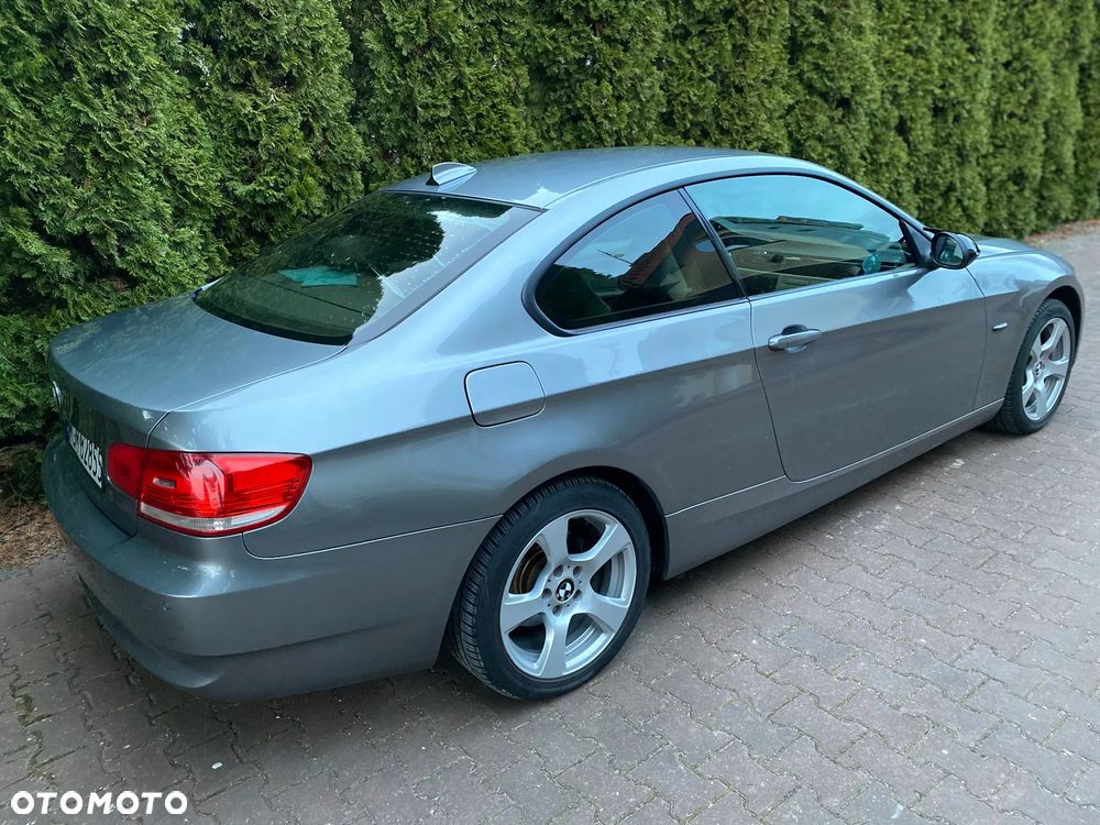 BMW Seria 3 320d - 9