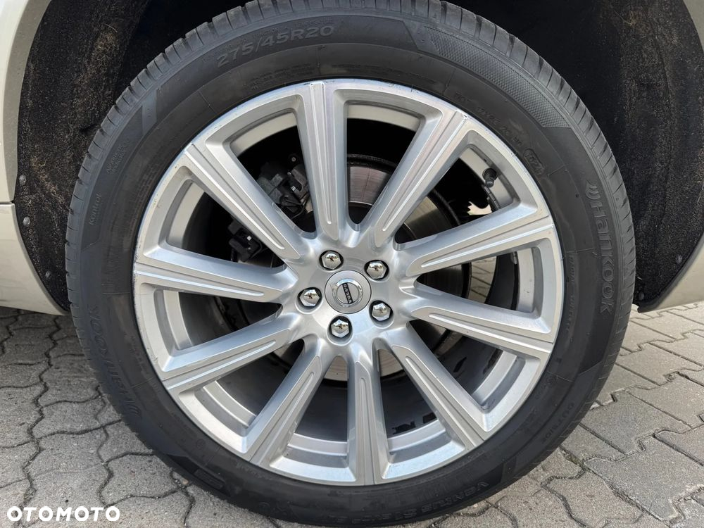 Volvo XC 90 - 16