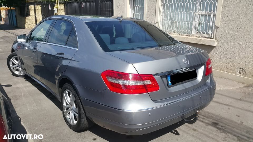 Mercedes-Benz E - 3