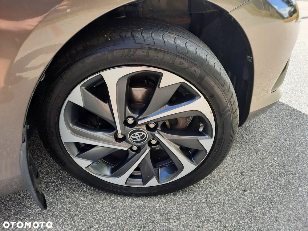 Toyota Auris 1.6 Comfort - 12