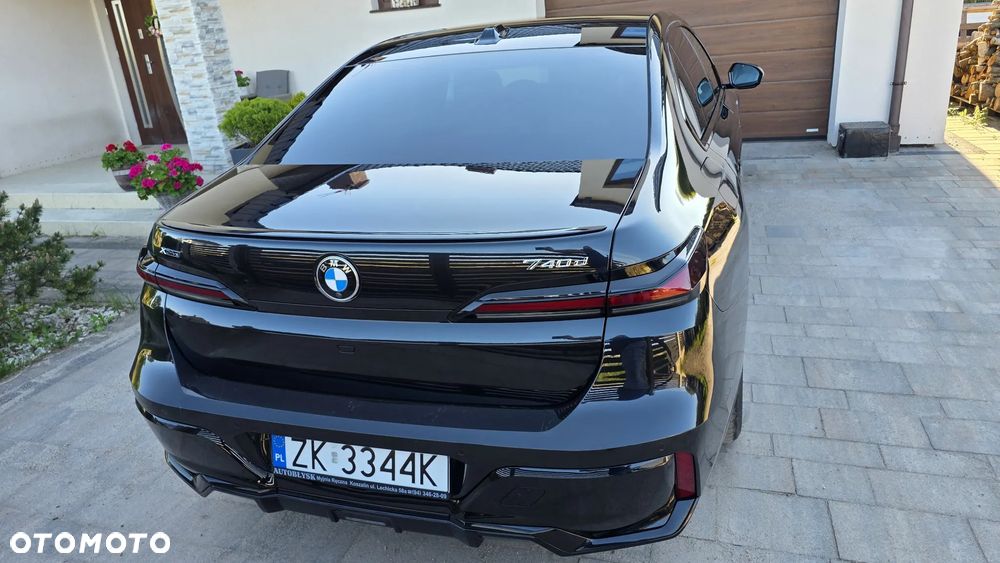BMW Seria 7 - 2