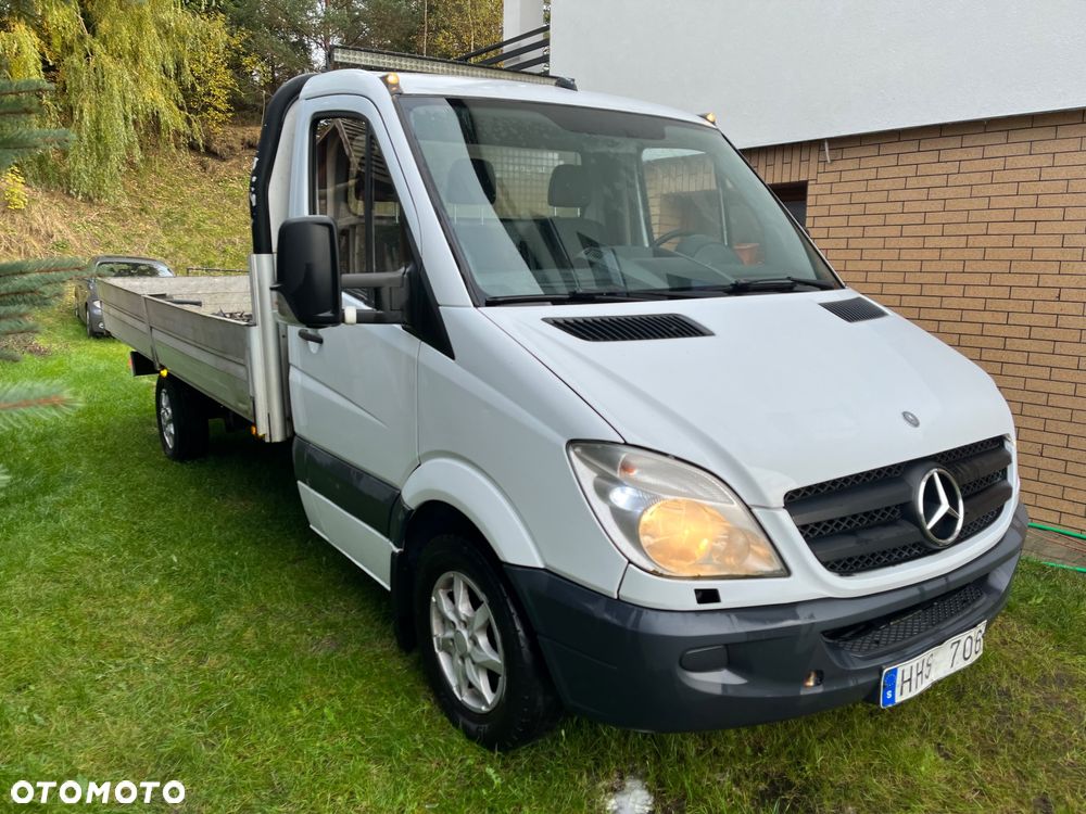 Mercedes-Benz Sprinter - 2