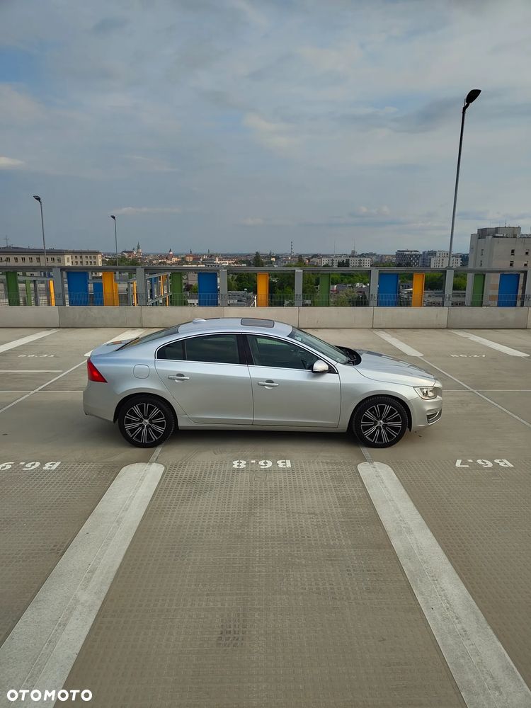 Volvo S60 - 28