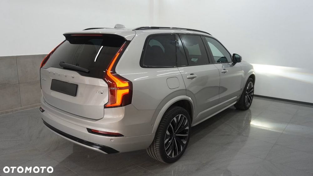 Volvo XC 90 T8 AWD Recharge Plus Dark - 9