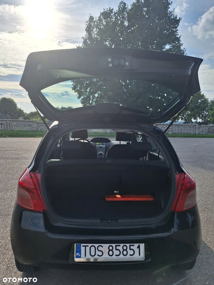 Toyota Yaris 1.3 VVT-i Luna - 28