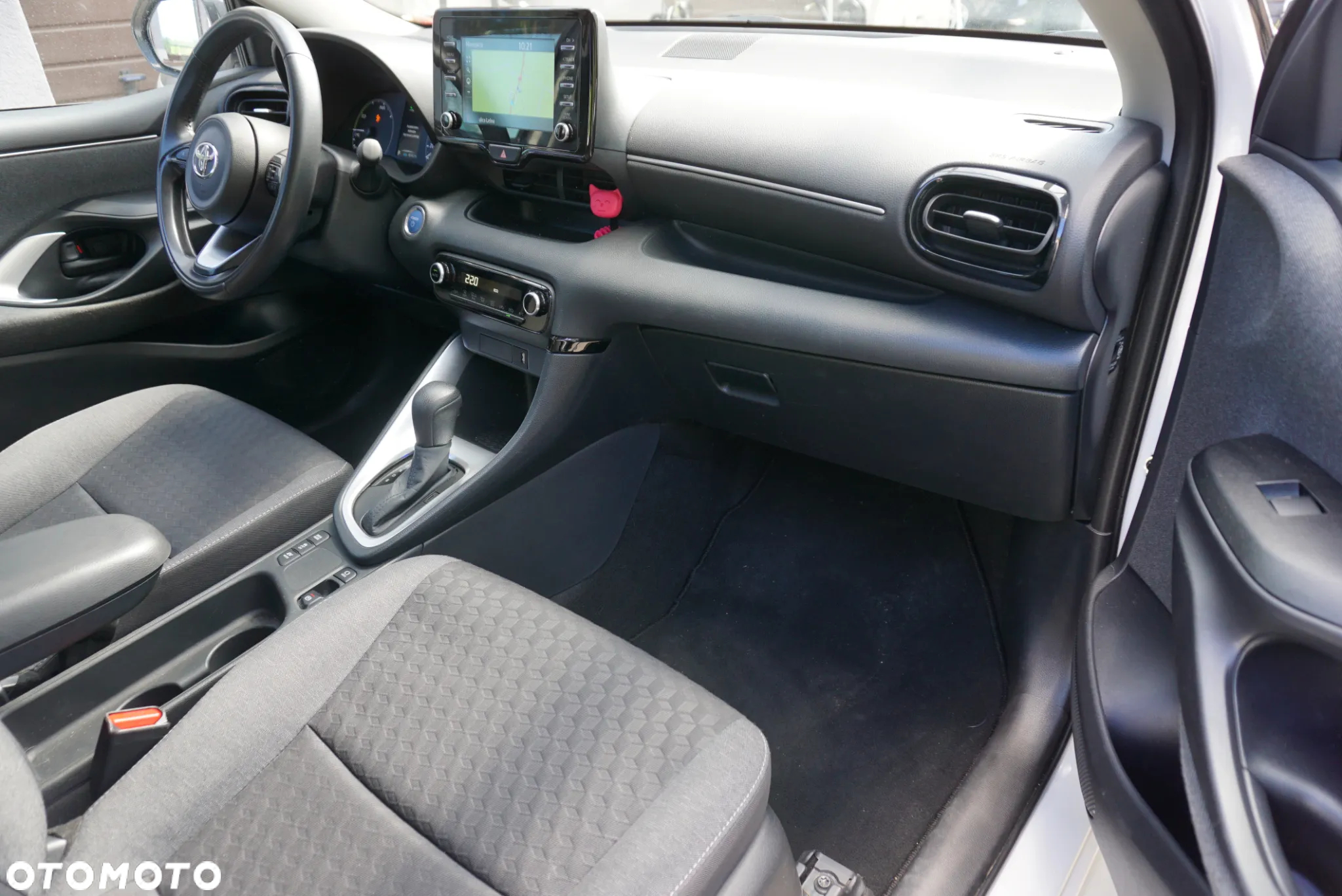 Toyota Yaris Hybrid 1.5 Style - 15